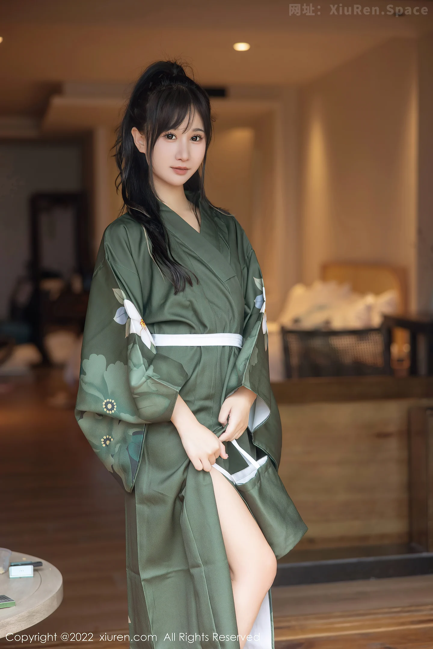 图片[6]-[XiuRen秀人网] VOL.5256 女神小果冻儿大理旅拍私房暗绿色真空和服秀完美身材诱惑写真85P-秀人网官方网站